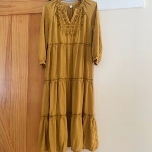 Old Navy Embroidered Dress
